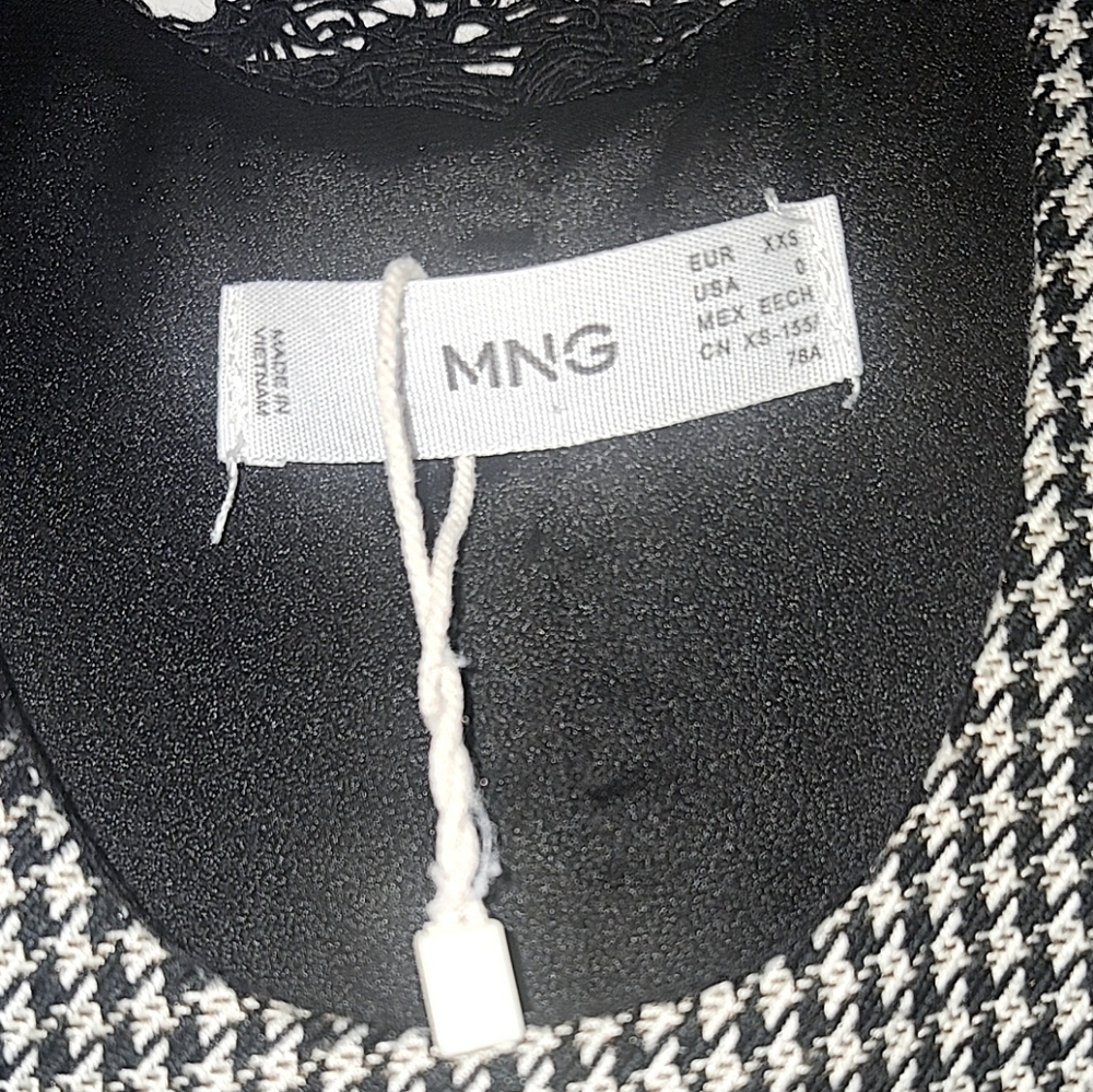 ✨️MNG Monochrome Houndstooth Dress✨️ - Picture 2 of 2